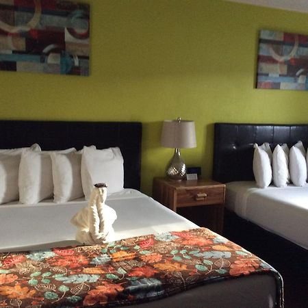 Arrowhead Motel 圣丹斯 外观 照片