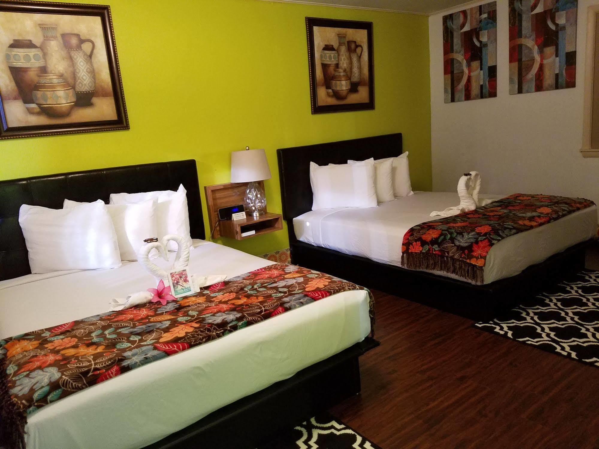 Arrowhead Motel 圣丹斯 外观 照片