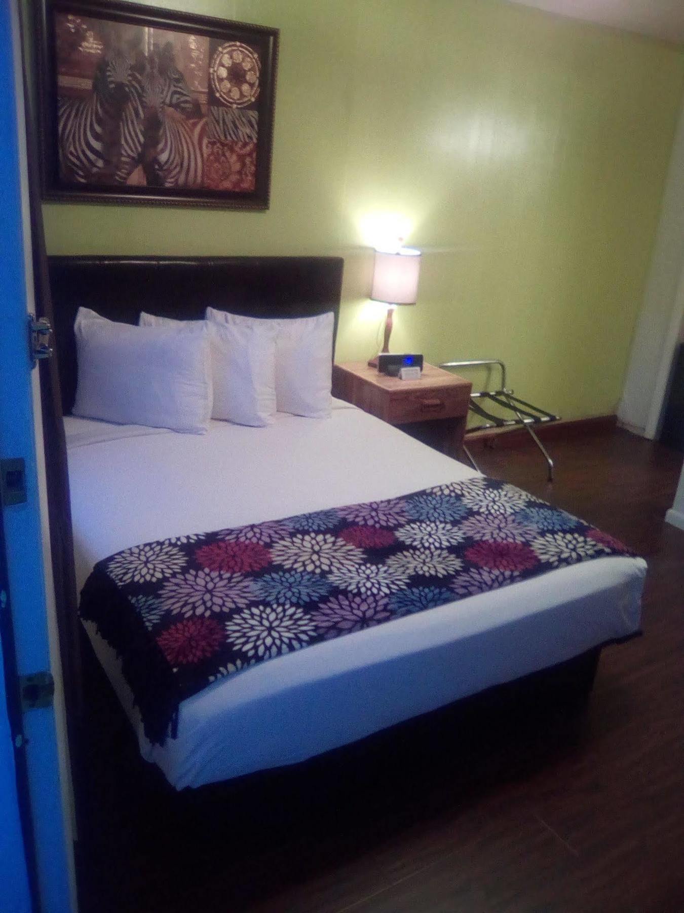 Arrowhead Motel 圣丹斯 外观 照片